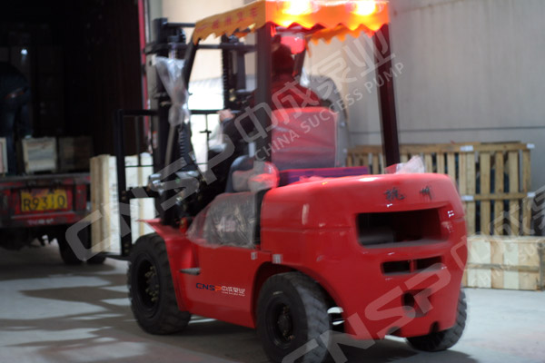 中成泵業叉車操作技能大比武圓滿完成